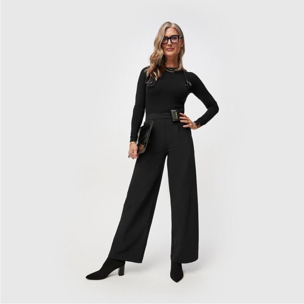 FIGS Pro High Waisted Wide Leg Scrubs Trouser Pants Black Women's Size M Petite